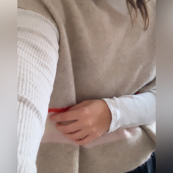 🥂Cashmere Vest Poncho from White+Warren - Picture 7 of 8